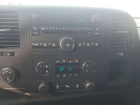 Used 2013 GMC Sierra 1500 SLE w/ Power Tech Package image 18