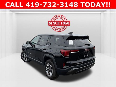 Used 2025 GMC Terrain Elevation image 5