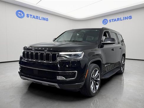 Used 2022 Jeep Wagoneer Series II w/ Premium Group I image 16