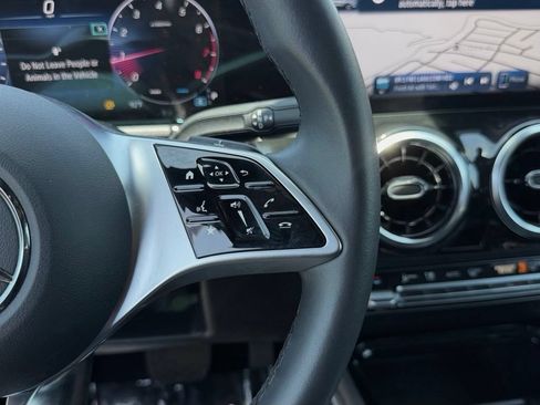 New 2026 Mercedes-Benz GLA 250 image 23