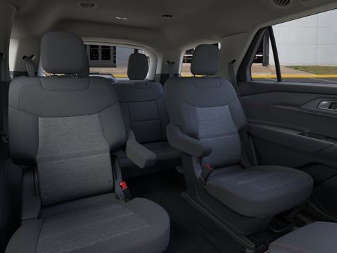 New 2026 Ford Explorer Active image 11