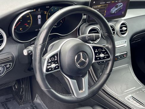 Used 2021 Mercedes-Benz GLC 300 4MATIC image 21