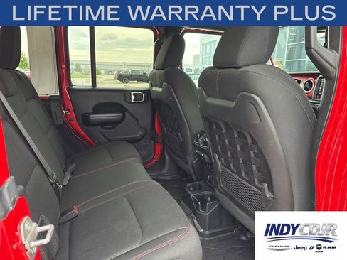 Used 2020 Jeep Wrangler Unlimited Rubicon w/ Advanced Safety Group AWD/4WD image 13