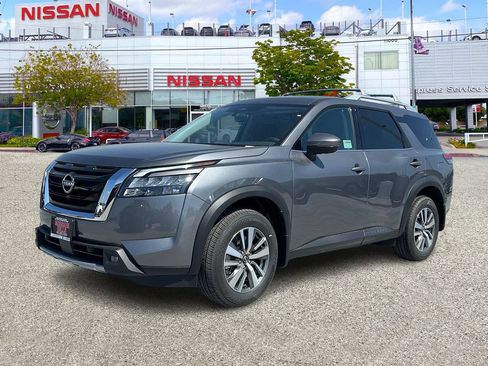 New 2026 Nissan Pathfinder SL FWD image 1