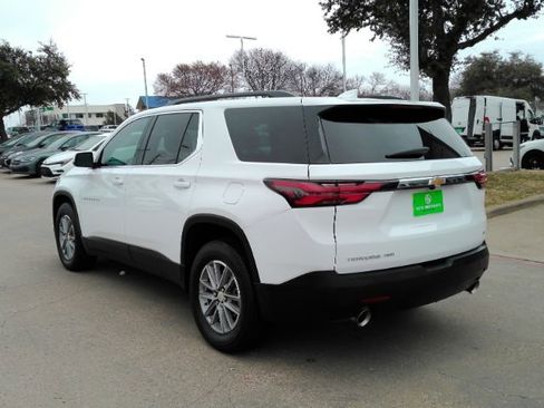 Used 2023 Chevrolet Traverse LT w/ LPO, Cargo Package image 11