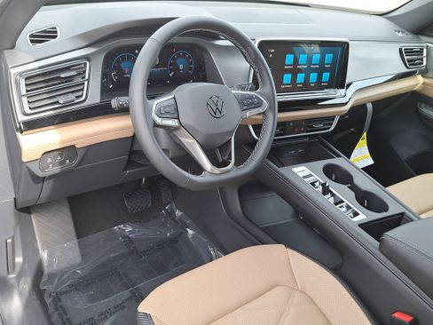 New 2026 Volkswagen Atlas Cross Sport SE AWD/4WD image 15