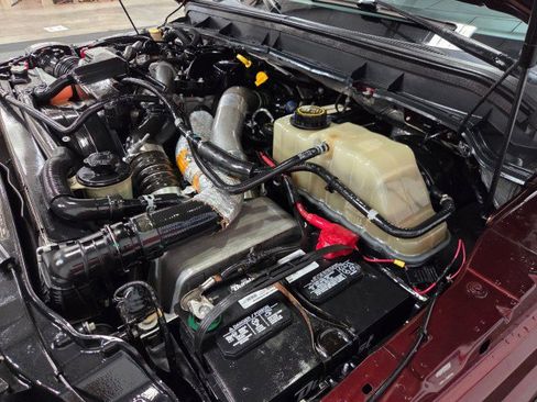 Used 2016 Ford F250 King Ranch w/ FX4 Off-Road Package image 91