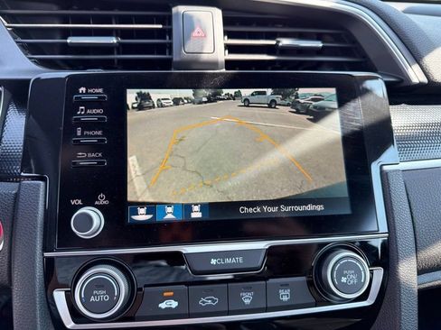 Used 2019 Honda Civic Sport image 25