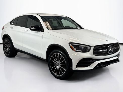 Certified 2022 Mercedes-Benz GLC 300 4MATIC Coupe image 3