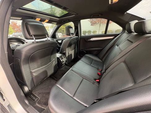 Used 2008 Mercedes-Benz C 300 4MATIC Sedan image 22