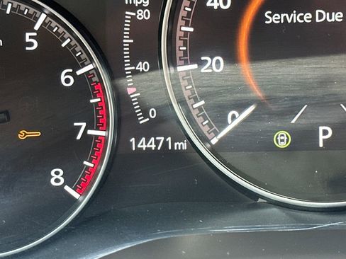 Used 2025 MAZDA CX-50 AWD 2.5 Turbo w/ Premium Pkg image 4