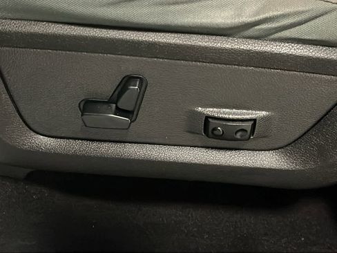 Used 2019 RAM 1500 Big Horn AWD/4WD image 21