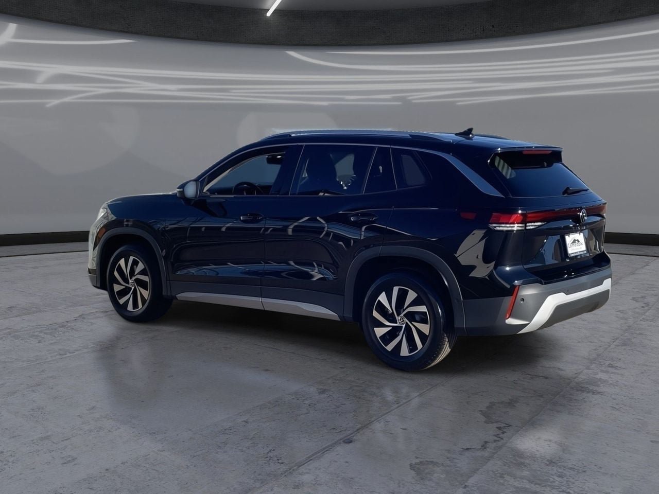 New 2026 Volkswagen Tiguan S FWD image 4
