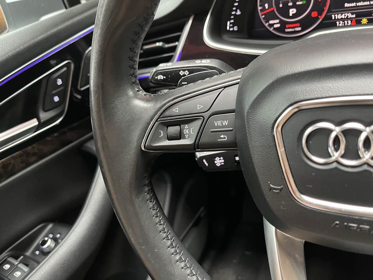 Used 2018 Audi Q7 3.0T Prestige w/ Prestige Package AWD/4WD image 12