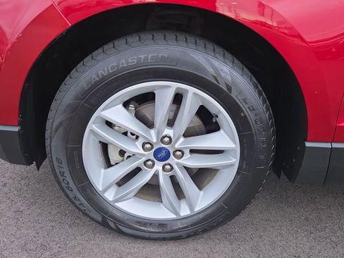 Used 2018 Ford Edge SEL w/ Equipment Group 201A image 9