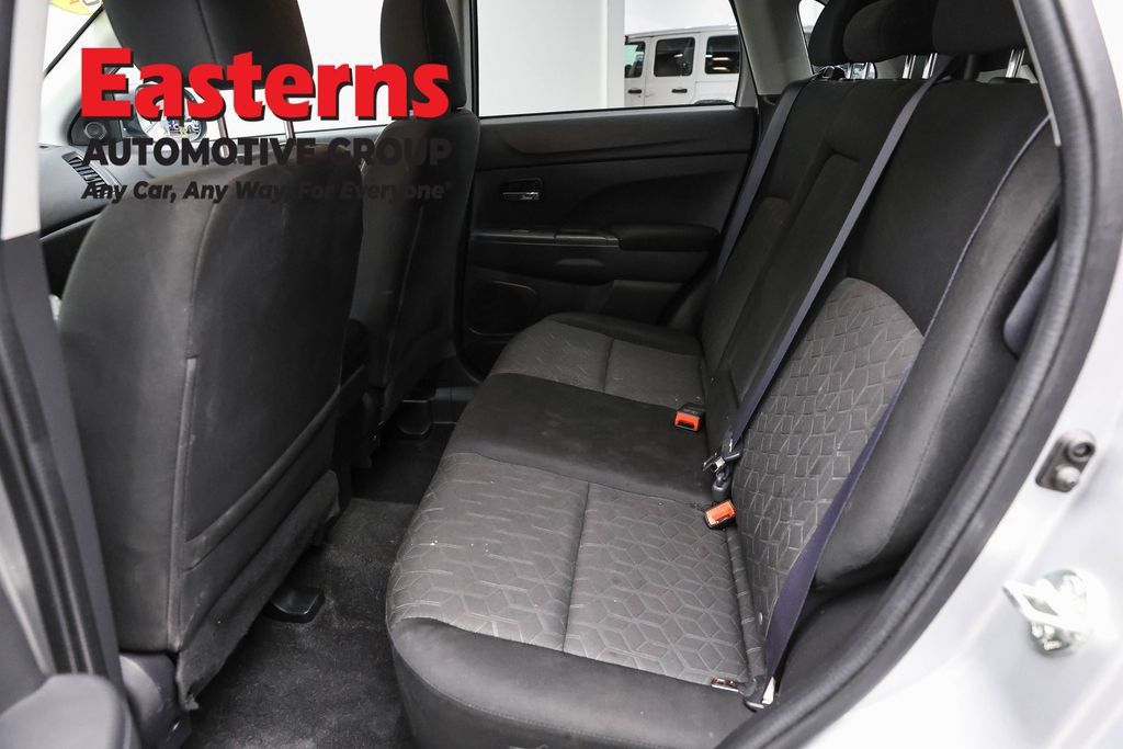Used 2021 Mitsubishi Outlander Sport ES FWD image 22