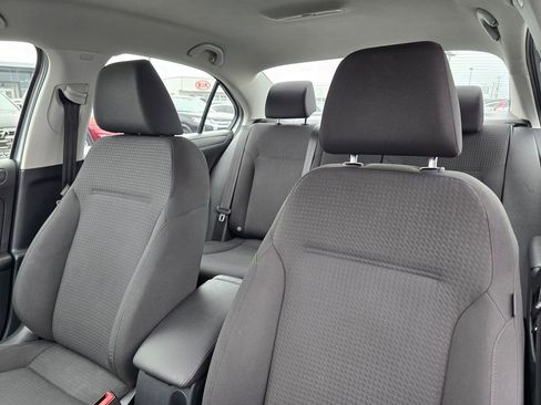 Used 2015 Volkswagen Jetta S image 22