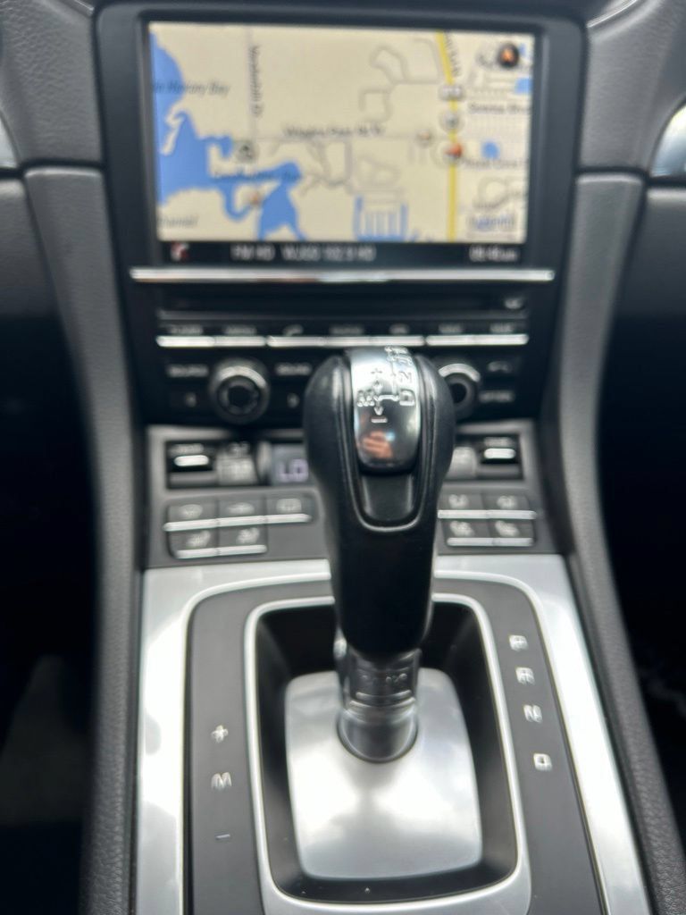 Used 2014 Porsche 911 Carrera 4 AWD/4WD image 24