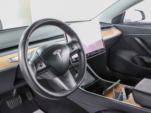 Used 2020 Tesla Model 3 Long Range AWD/4WD image 20