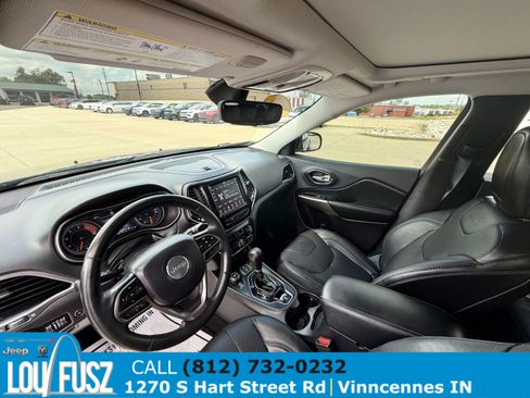 Used 2019 Jeep Cherokee Limited AWD/4WD image 14