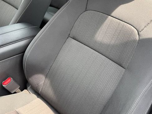 Used 2025 Nissan Altima 2.5 SV FWD image 10