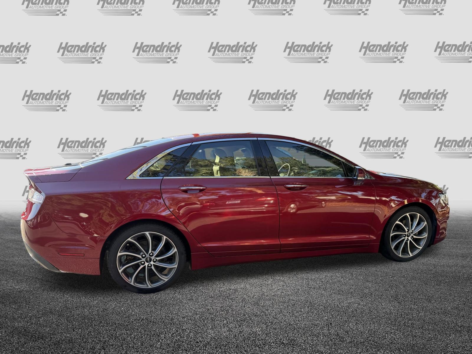Used 2018 Lincoln MKZ Select w/ Select Plus Package FWD image 10