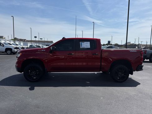 Used 2023 Chevrolet Silverado 1500 LT Trail Boss w/ LT Trail Boss Premium Package AWD/4WD image 6