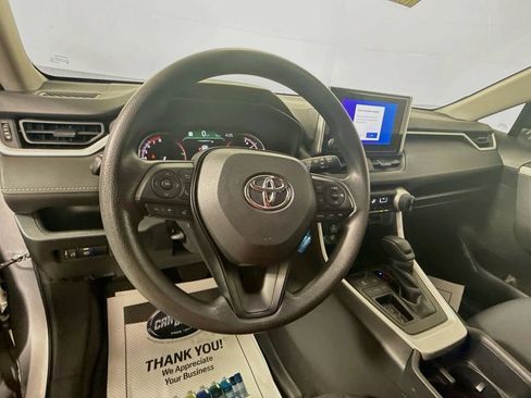 Certified 2023 Toyota RAV4 LE FWD image 9