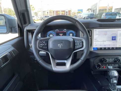 New 2025 Ford Bronco Outer Banks image 14