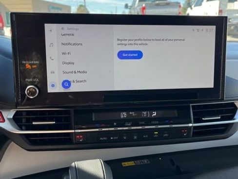 Used 2025 Toyota Sienna XLE w/ XLE Plus Package image 42