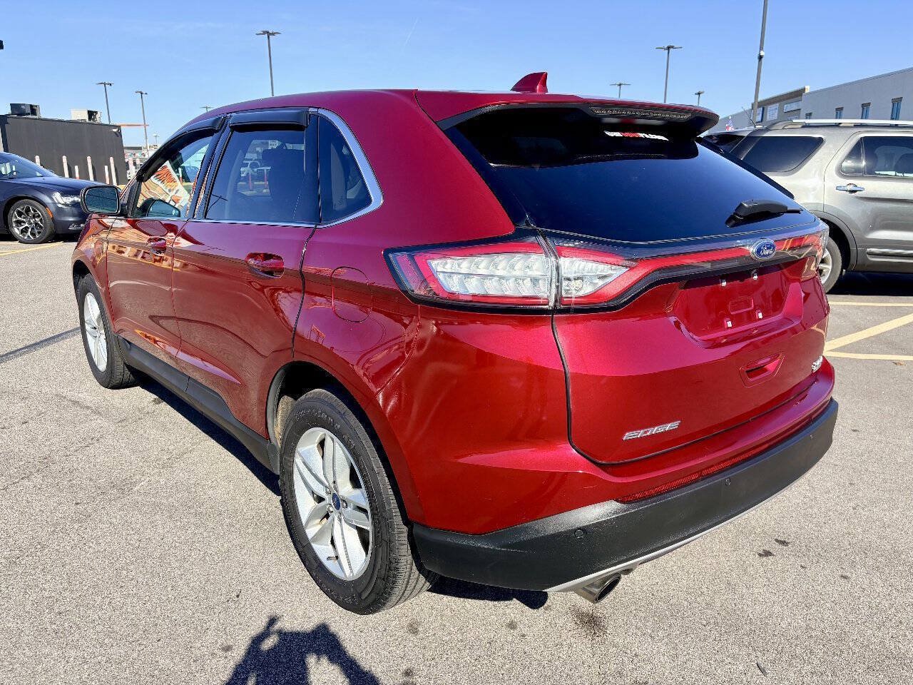 Used 2017 Ford Edge SEL w/ Equipment Group 201A AWD/4WD image 4