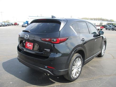 Used 2022 MAZDA CX-5 Signature image 6