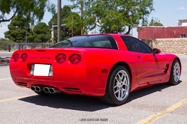 Used 1999 Chevrolet Corvette Coupe w/ Memory Pkg RWD image 22