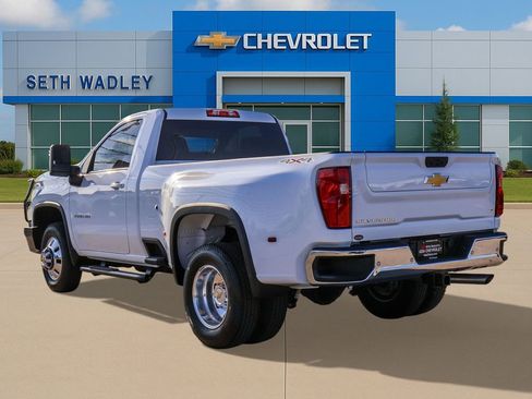 New 2026 Chevrolet Silverado 3500 LT image 5