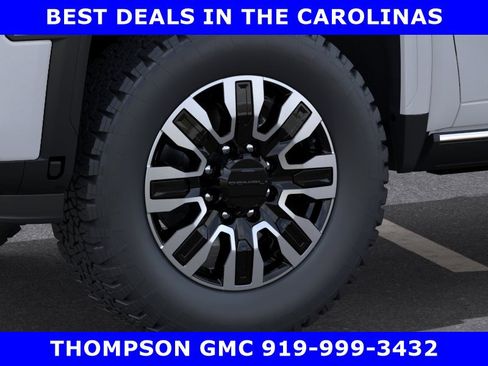 New 2026 GMC Sierra 2500 Denali Ultimate AWD/4WD image 12