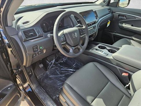 Used 2025 Honda Ridgeline RTL image 3