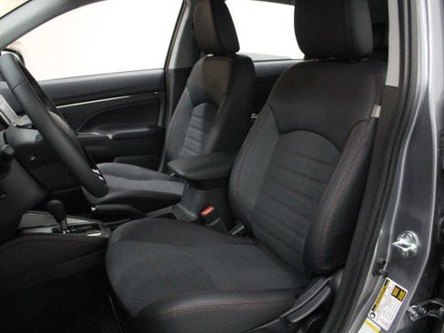 New 2026 Mitsubishi Outlander Sport SE image 7