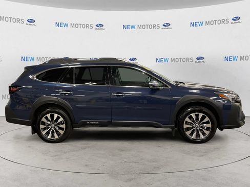 Used 2025 Subaru Outback Touring XT AWD/4WD image 6
