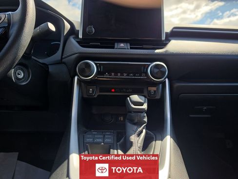 Certified 2023 Toyota RAV4 LE AWD/4WD image 13