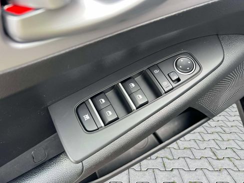 Certified 2023 Kia Forte LXS FWD image 16