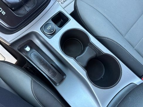 Used 2016 Ford Escape SE AWD/4WD image 35