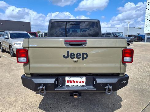 Used 2020 Jeep Gladiator Sport w/ Quick Order Package 24S image 23