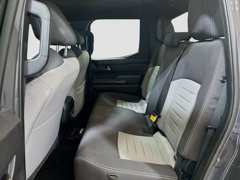 Used 2025 Toyota Tacoma TRD Sport AWD/4WD image 20
