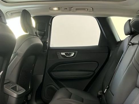 Certified 2025 Volvo XC60 B5 Plus image 20