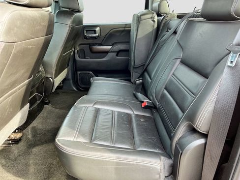 Used 2018 GMC Sierra 2500 Denali w/ Duramax Plus Package image 25