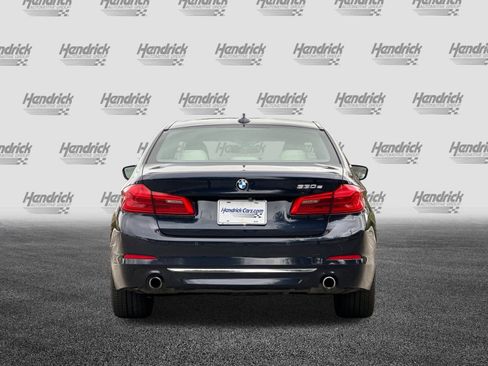 Used 2018 BMW 530e 530e iPerformance image 6