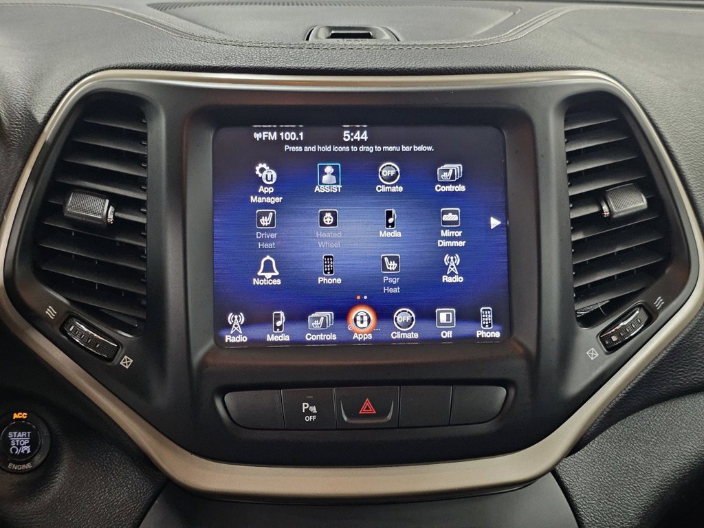 Used 2015 Jeep Cherokee Latitude w/ Comfort/Convenience Group FWD image 19