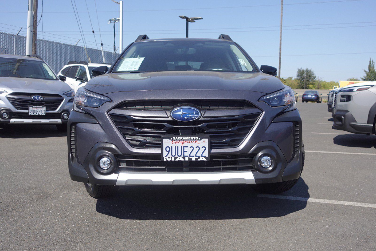 Certified 2025 Subaru Outback Limited AWD/4WD image 3