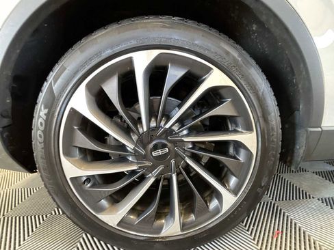 Used 2020 Lincoln Aviator Reserve w/ Equipment Group 202A AWD/4WD image 19