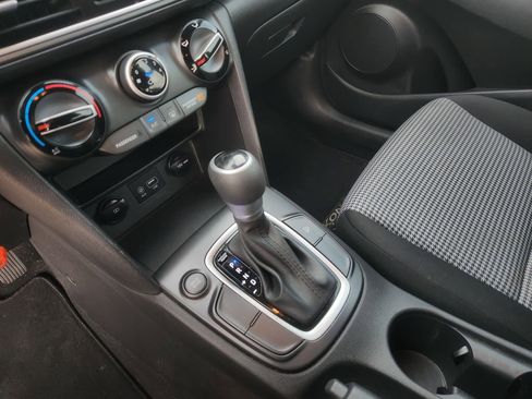 Used 2021 Hyundai Kona SE w/ Cargo Package image 25